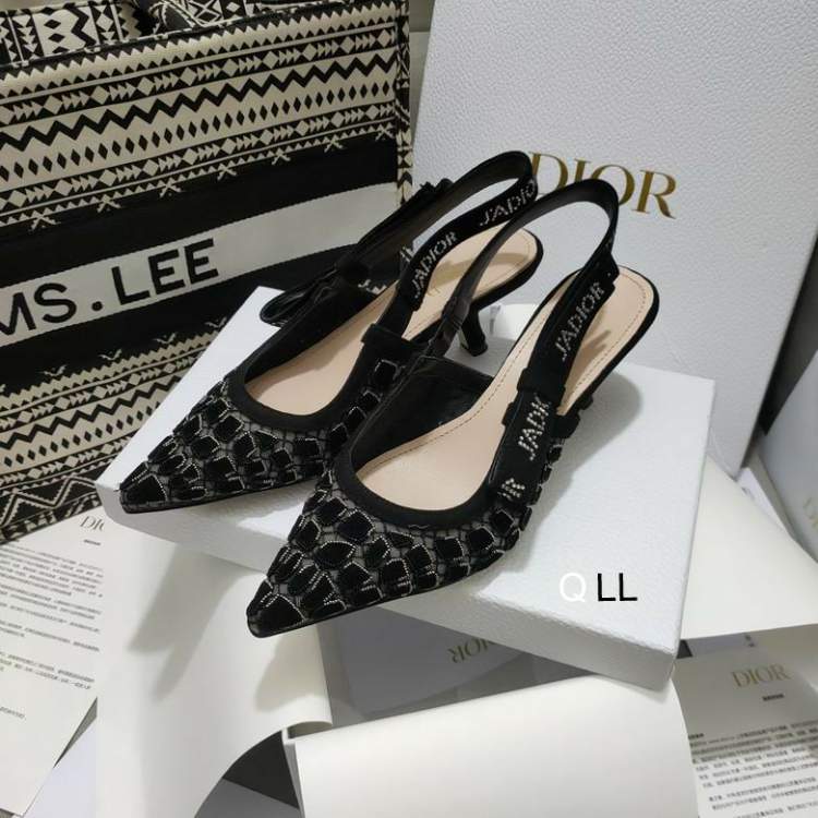Picture of Dior Shoes _SKUDiorsz35-39LL01123708